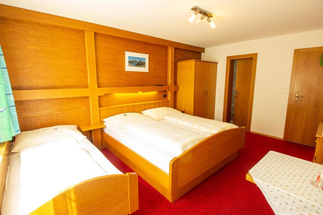 Haus Josef Bed & Breakfast Майерхофен Екстериор снимка