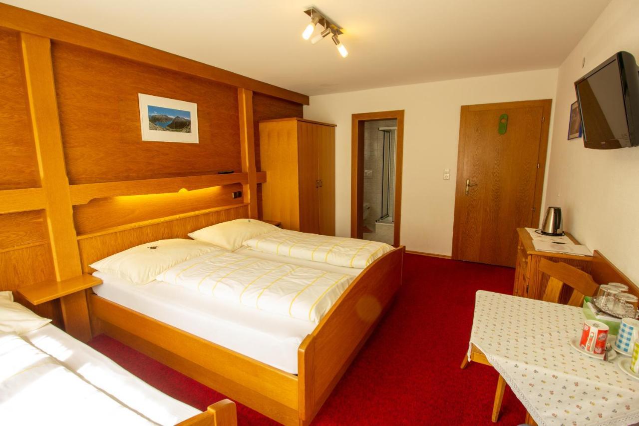 Haus Josef Bed & Breakfast Майерхофен Екстериор снимка