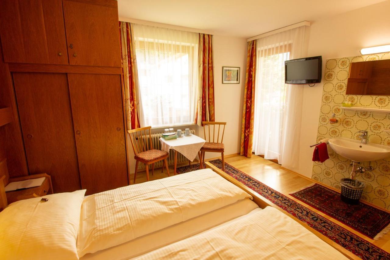 Haus Josef Bed & Breakfast Майерхофен Екстериор снимка